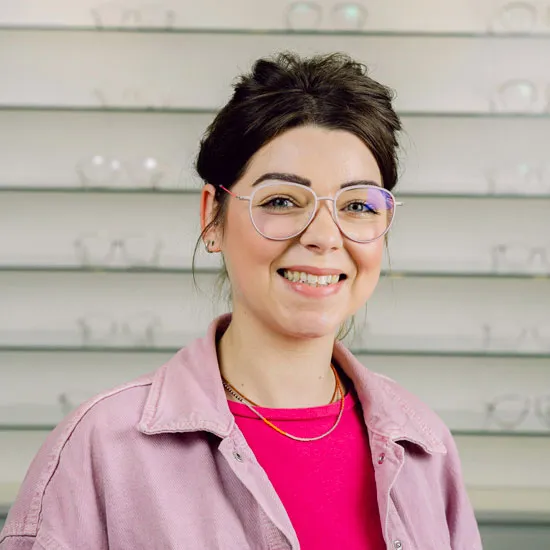 Lena Herzog, Augenoptikerin bei Jägers & Klingenhäger Wassenberg